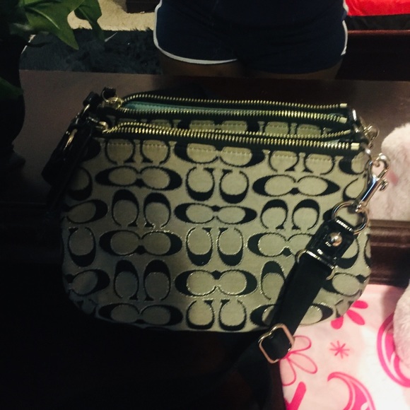 White heels - Picture 6 of 8